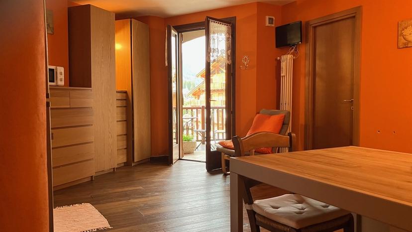 Monolocale in Via Roma, Cesana Torinese — foto 4 di 5