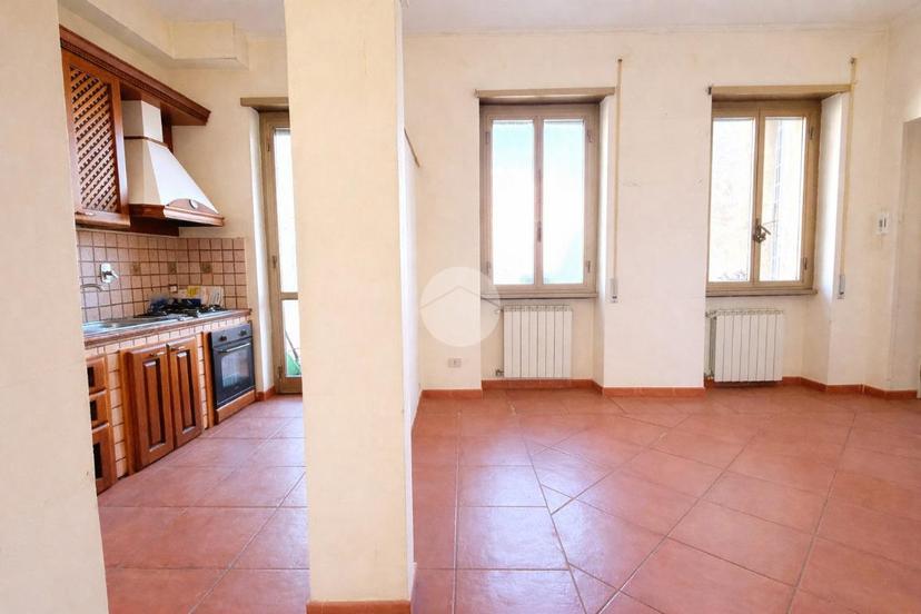 Bilocale in Via San Remo 16, Roma