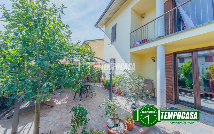 Villa in Via Pietro Nenni, Besate — foto 2 di 5