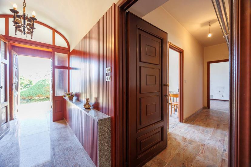 Casa indipendente in Strada Ponte Verde, Torino — foto 3 di 5