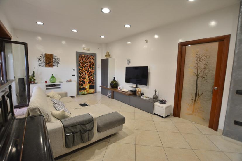 Trilocale in Via Agostino Scali 83, Roma