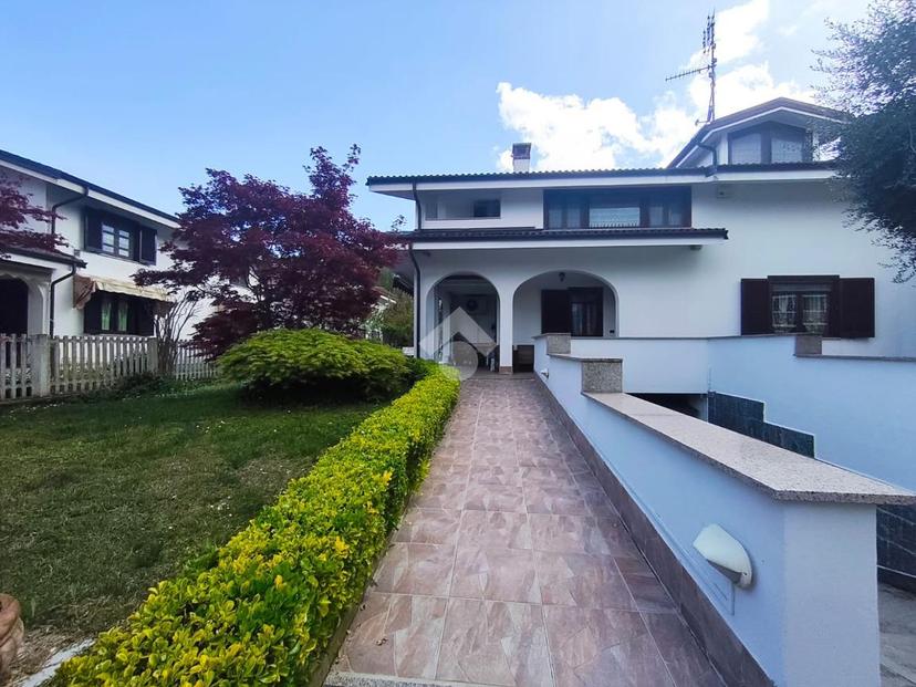Villa in Via Chiattera 56, Avigliana — foto 5 di 5