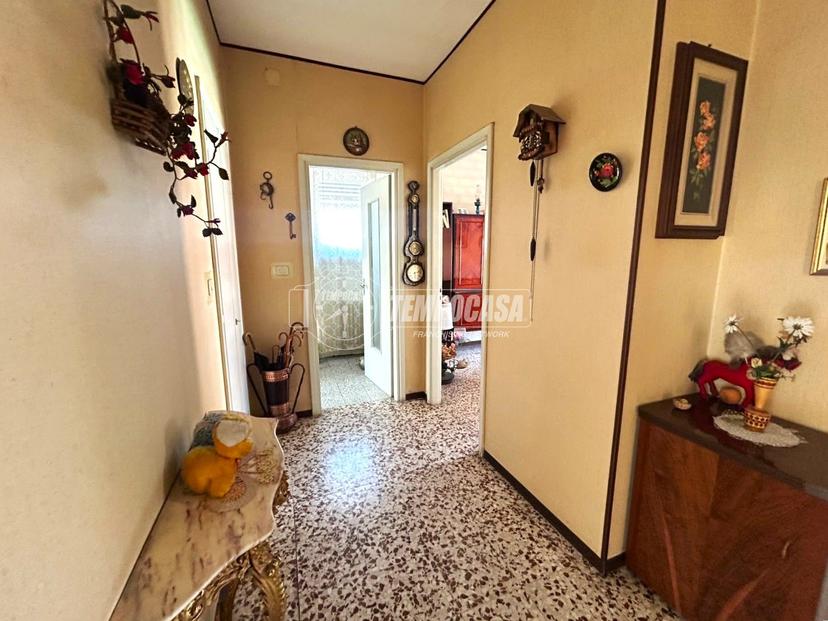 Trilocale in Via Dante Alighieri 6, Piossasco — foto 3 di 5