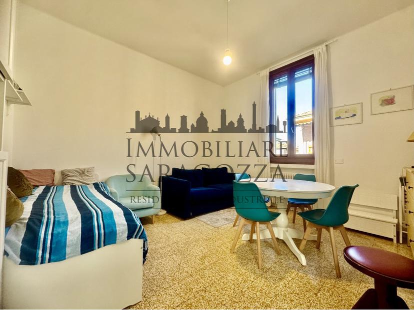 Trilocale, Bologna