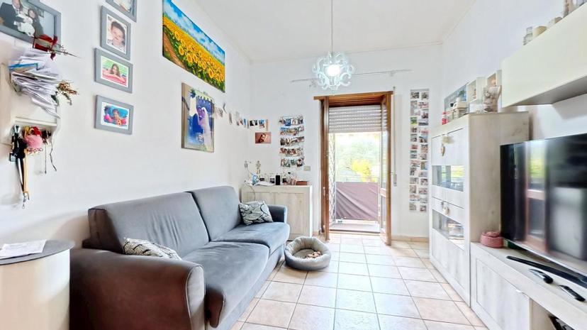 Trilocale in Via Leonardo Mellano 127, Roma