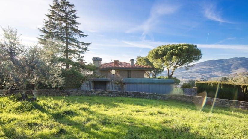 Villa unifamiliare in Via Bolognese 232, Firenze
