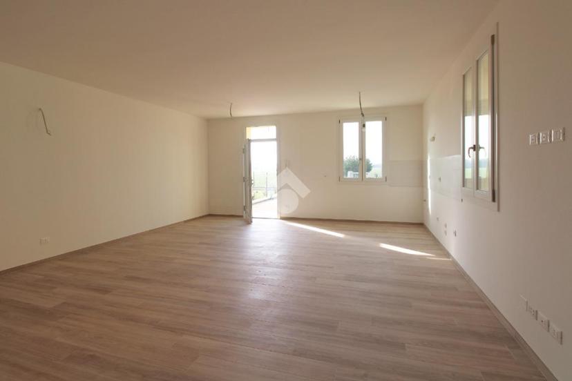Villa in Via Mussolina 204, San Pietro in Casale — foto 3 di 5