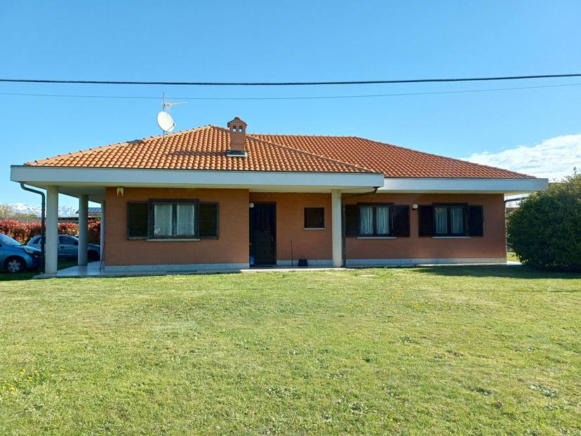 Casa indipendente in Strada San Francesco al Campo 69, San Carlo Canavese — foto 3 di 5