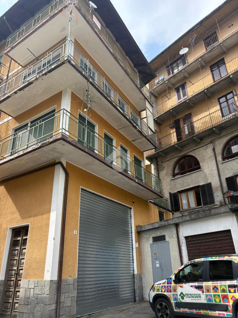 Trilocale in Via Nino Costa 14, Ceres — foto 4 di 5