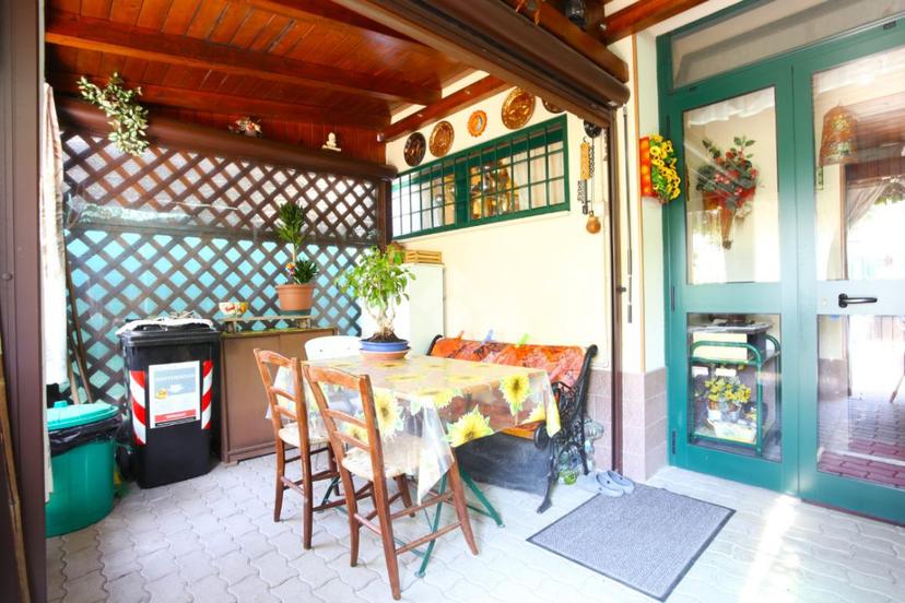 Villa a schiera in Via Fratelli Bastia 47, Sala Bolognese