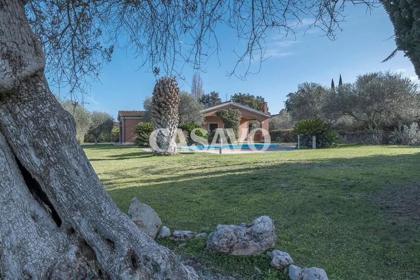 Villa in Via John Lennon 73, Roma