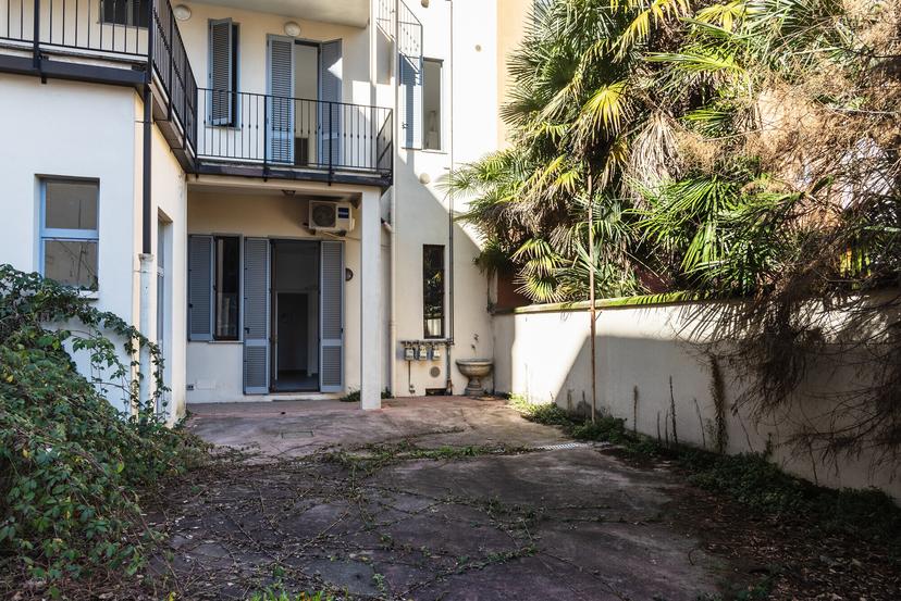 Villa unifamiliare in Via Sebenico 29, Milano