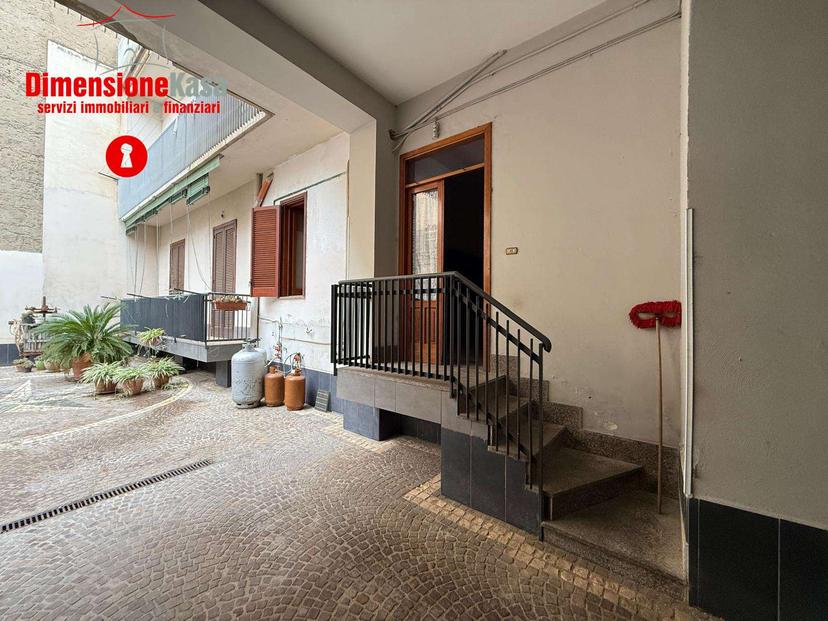 Trilocale in Via Nazionale delle Puglie 28, Cimitile — foto 2 di 5
