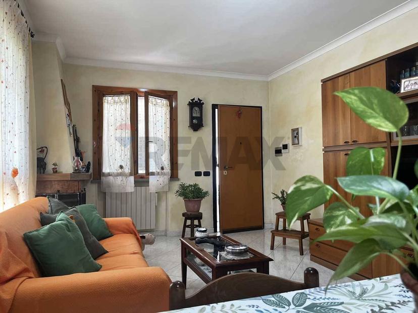 Villa in Viale Piave 70a, Ardea