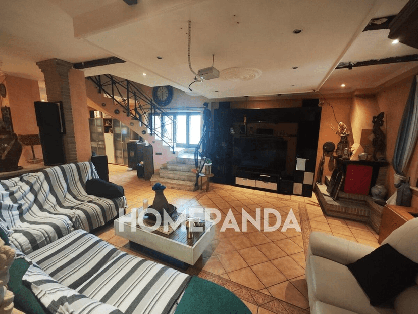 Villa unifamiliare in Via Pizzo del Prete 10, Ladispoli — foto 2 di 5