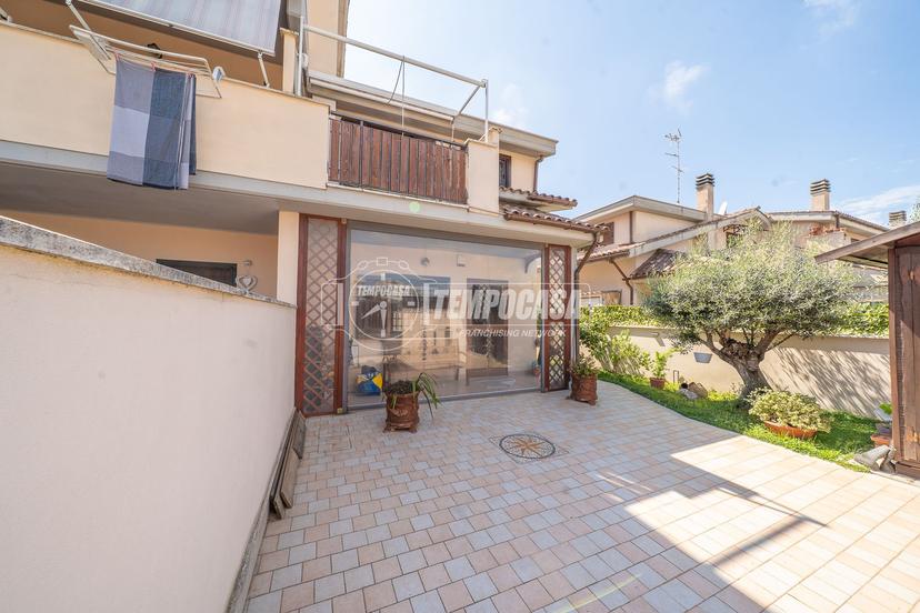 Villa a schiera in Via Londra 4, Ladispoli — foto 5 di 5