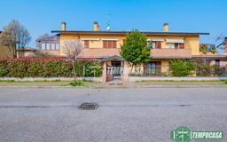 Trilocale in Via Sardegna, Carpiano