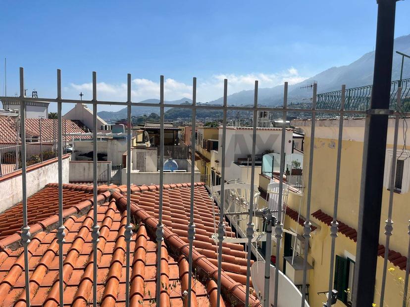 Trilocale in Via Dottor Venanzio Marone 23, Lacco Ameno — foto 5 di 5
