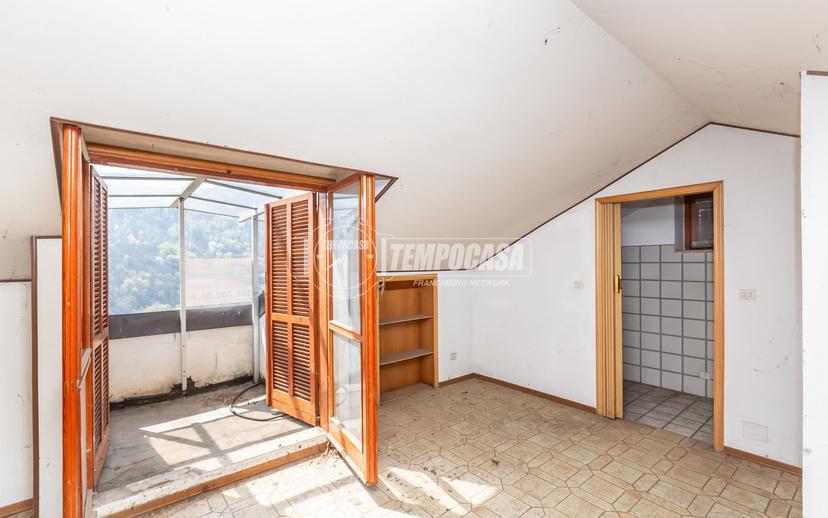 Trilocale in Via Giaveno, Coazze