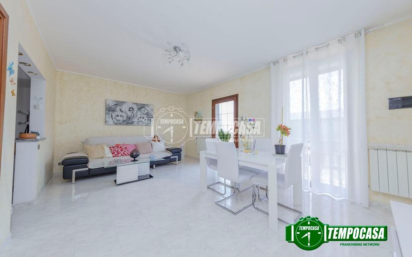 Villa a schiera in Via Papa Giovanni XXIII, Besate — foto 3 di 5