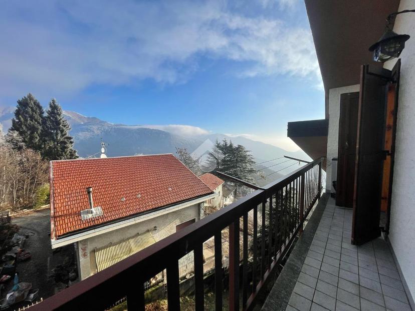 Trilocale in Via Strada Fontana Sistina 68, Monastero di Lanzo