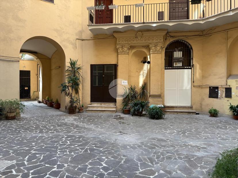 Bilocale in Piazza dei Sanniti, Roma