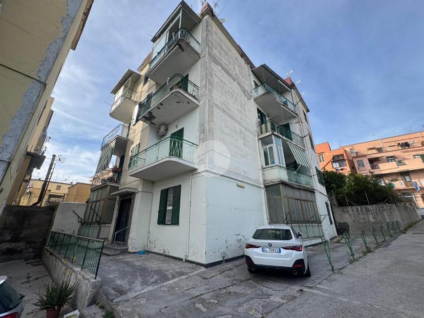 Trilocale in Via Trieste 8, Torre del Greco