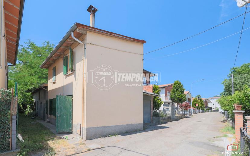 Casa indipendente in Via Rio Mescola, Borgo Tossignano — foto 4 di 5