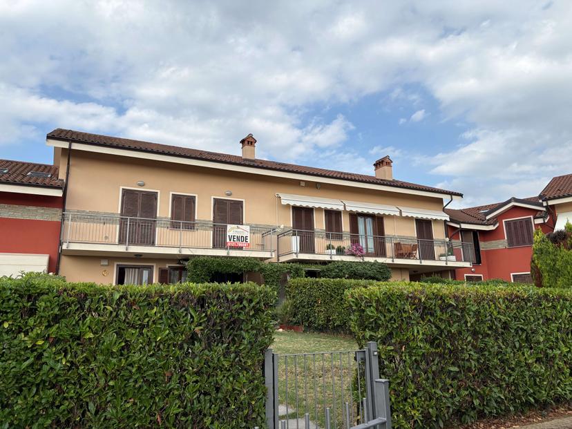 Appartamento in Via Mario Bertolino 6, Bricherasio — foto 3 di 5