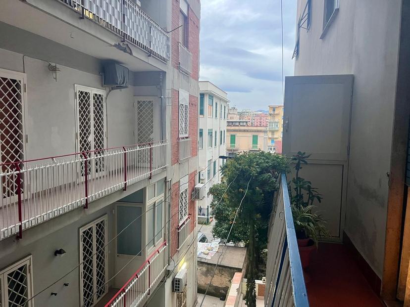 Quadrilocale in Via dei Naviganti 3, Torre del Greco