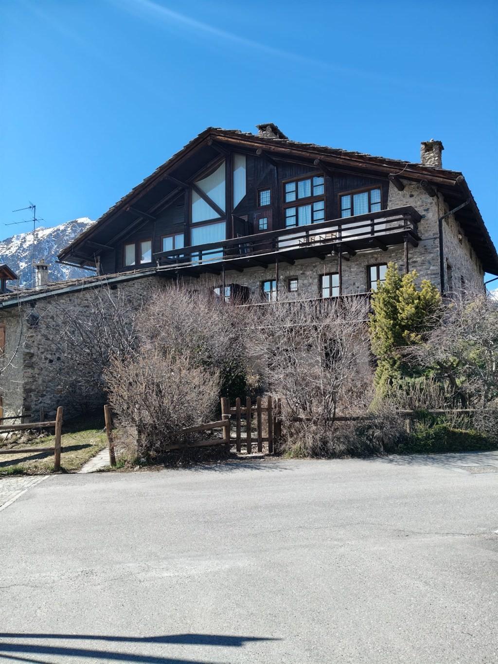 Appartamento in Strada Sansicario Borgo, Cesana Torinese