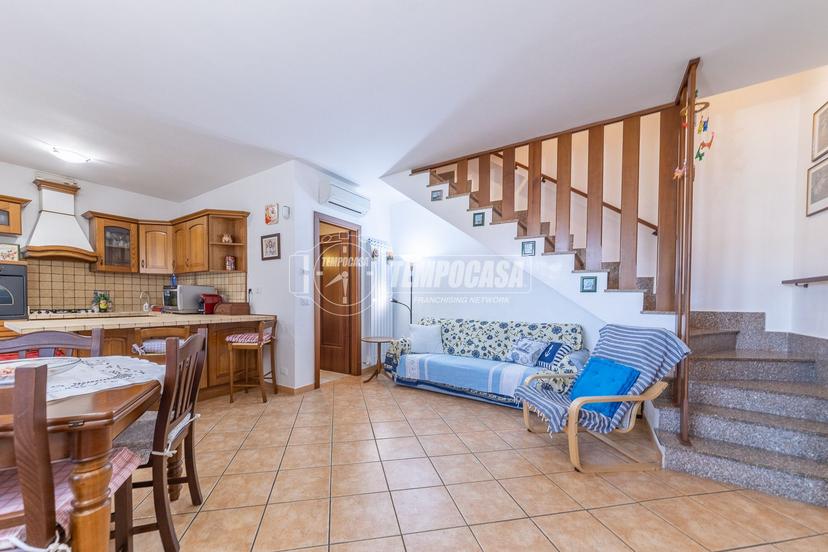 Casa indipendente in Via Roma 87, Ladispoli — foto 3 di 5