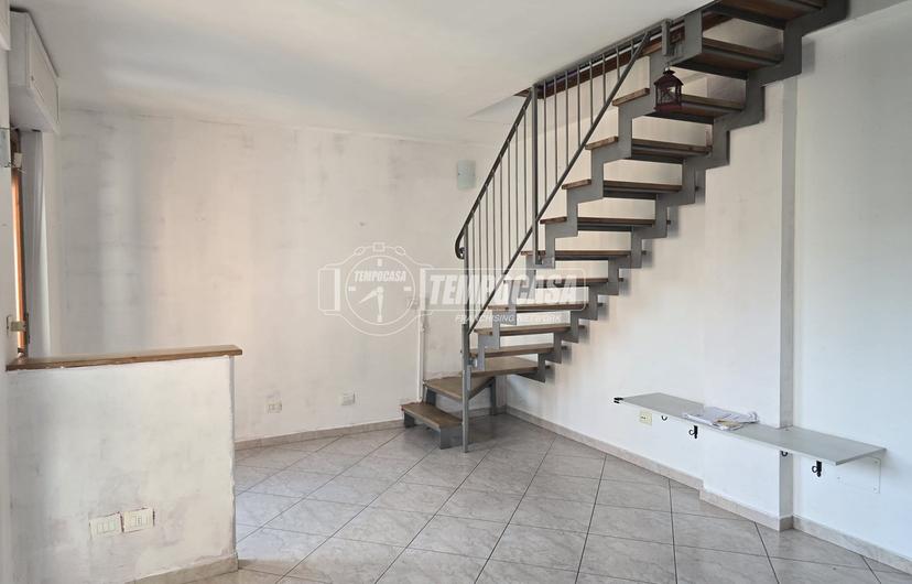 Trilocale in Via Maria Montessori 9, Carmagnola