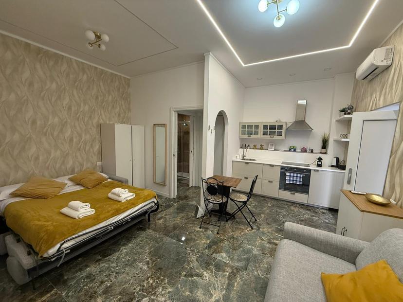 Bilocale in Via Carlo Cattaneo 10, Roma
