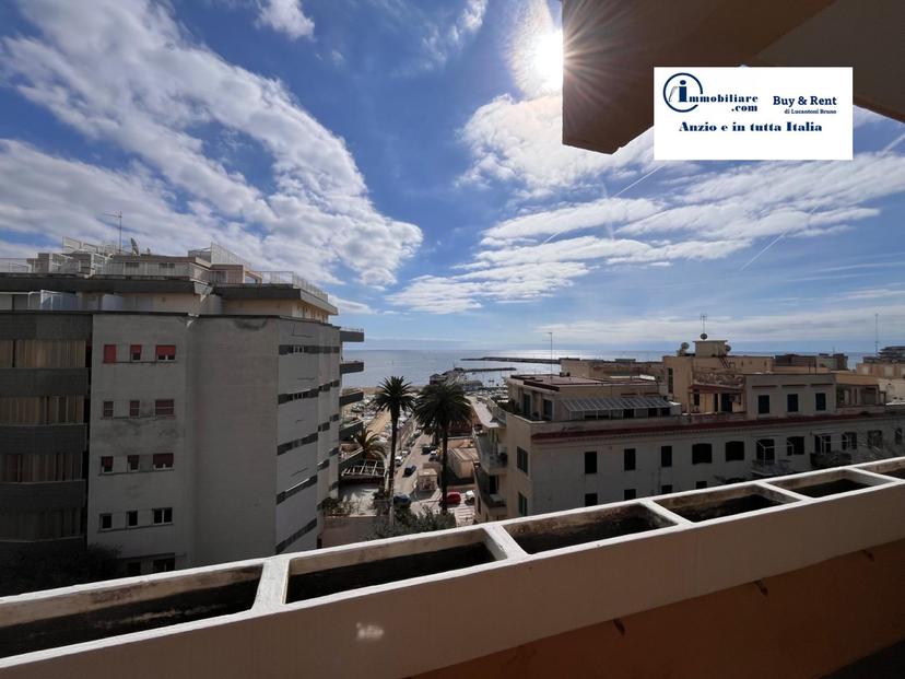 Appartamento in Via della Pineta 1, Anzio