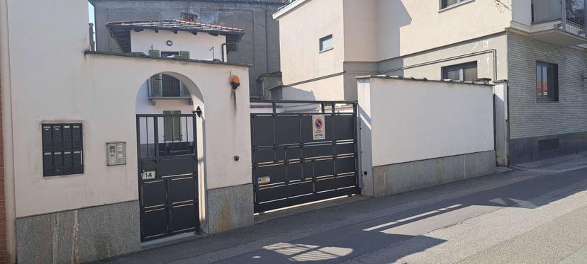 Trilocale in Via Re Umberto 18 , Cavour
