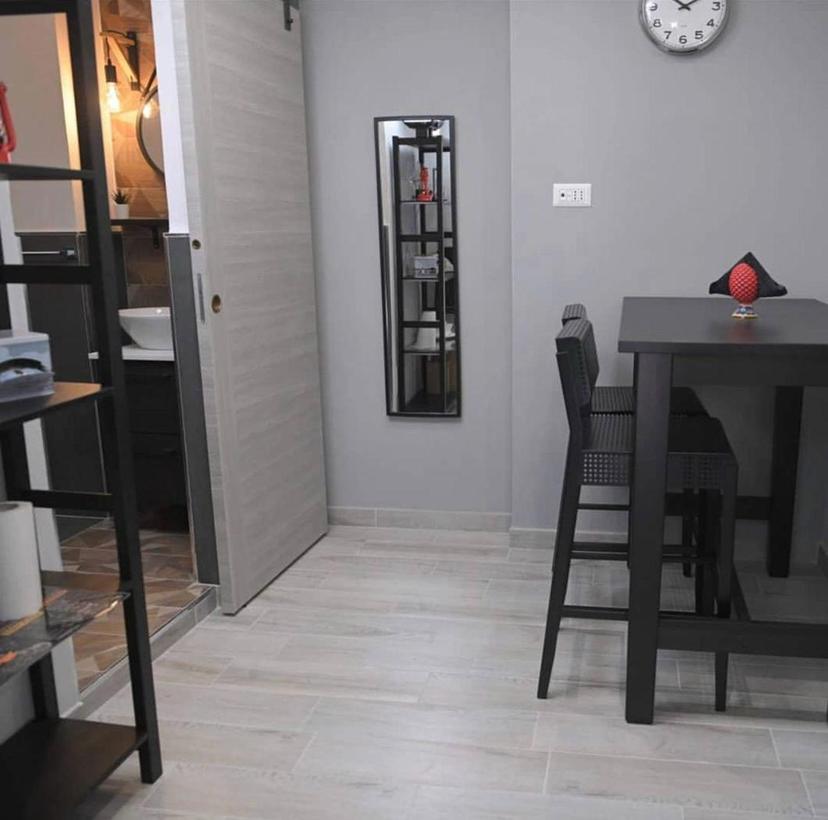 Bilocale in Via Regina Elena  10, Torre Annunziata — foto 3 di 5
