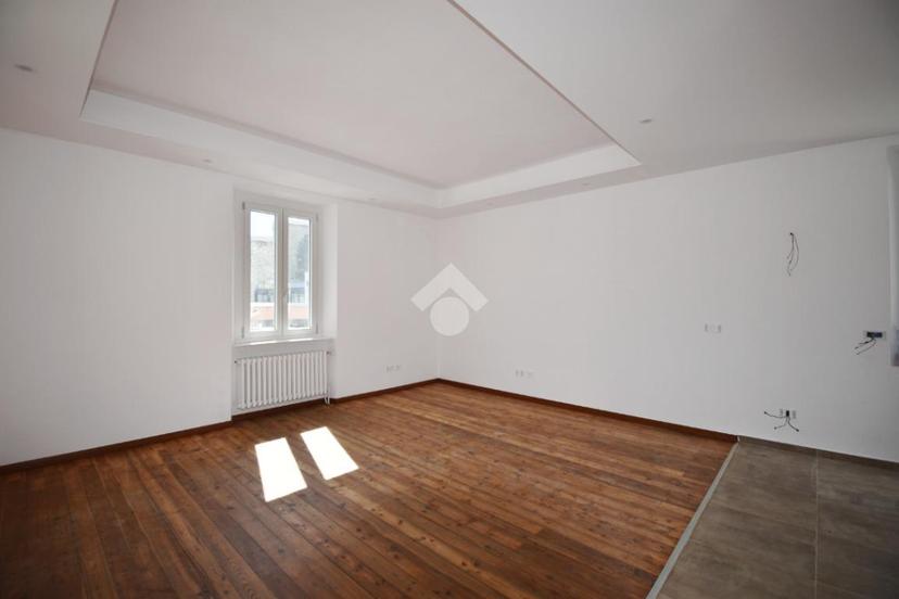 Casa indipendente in Via Strusiglia 23, Ivrea — foto 4 di 5