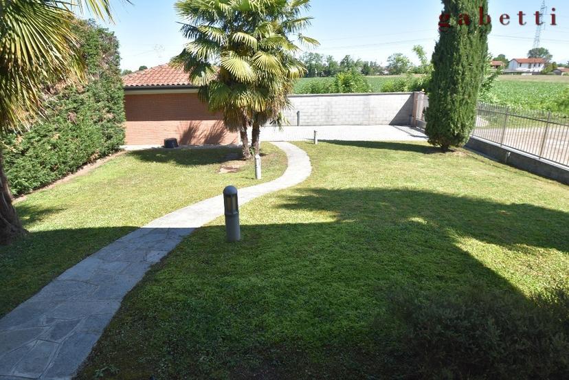 Villa in Via Tolstoj 7, Corbetta — foto 5 di 5