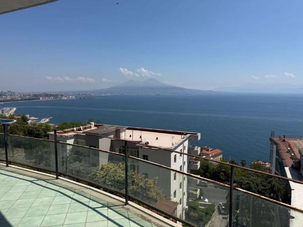 Appartamento in Via Petrarca, Napoli