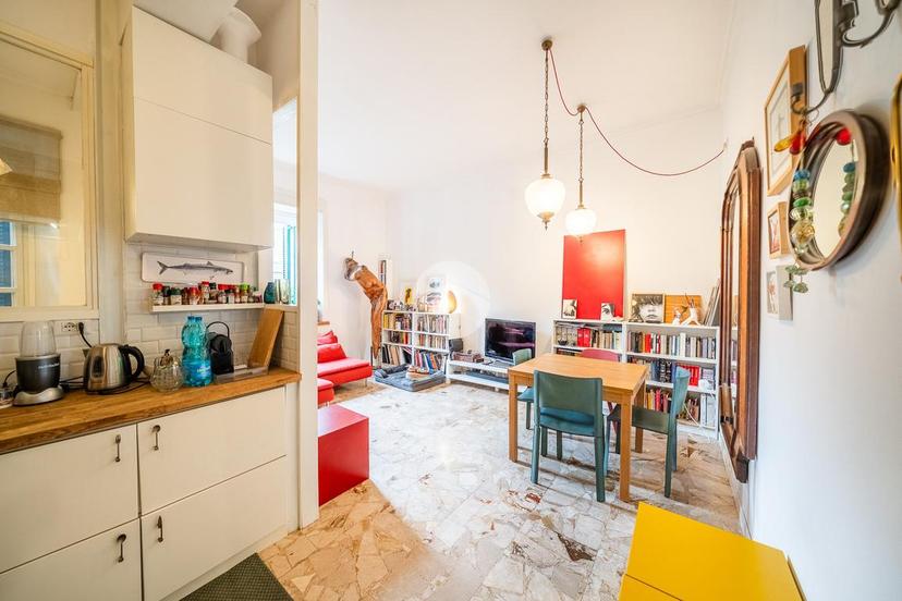 Trilocale in Via Morlupo 9, Roma