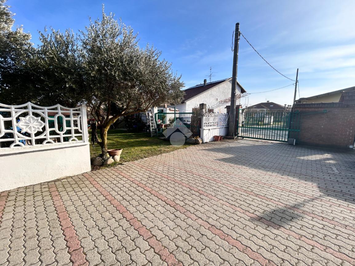 Casa indipendente in Via Cavalier G. Brunetto 113, San Maurizio Canavese