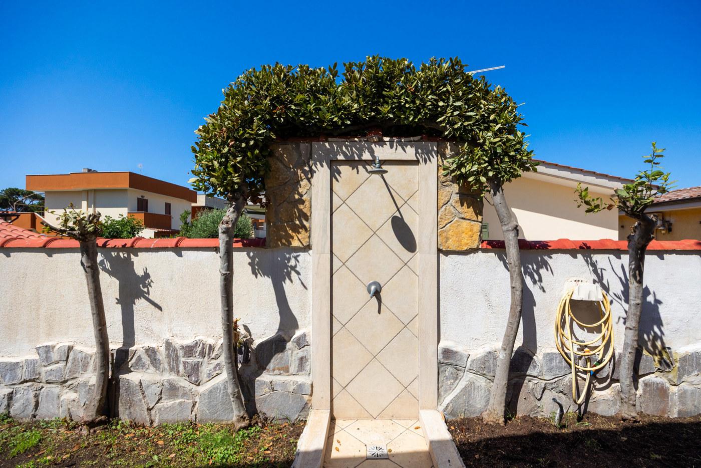 Villa in Via degli Abeti 44, Ardea