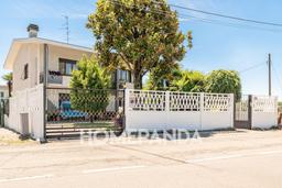 Villa unifamiliare in Via Giovanni XXIII 31, Vanzaghello