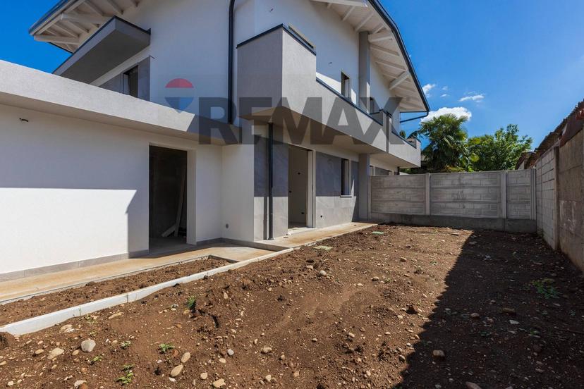 Villa in Via G. Deledda Snc, Magnago — foto 5 di 5