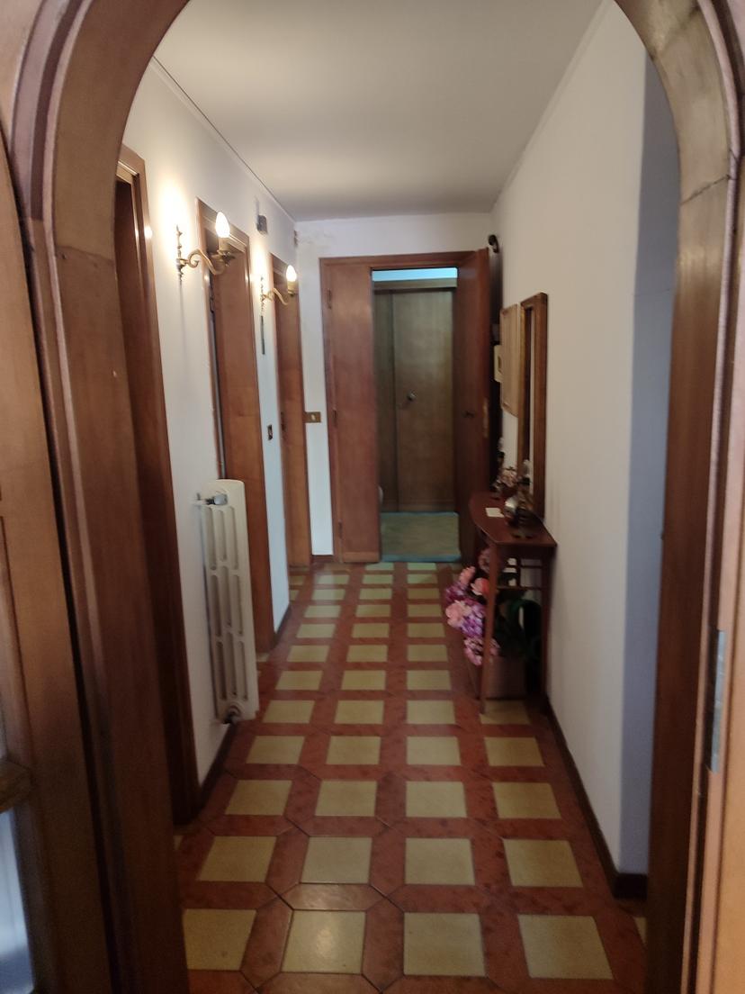 Trilocale, Firenze