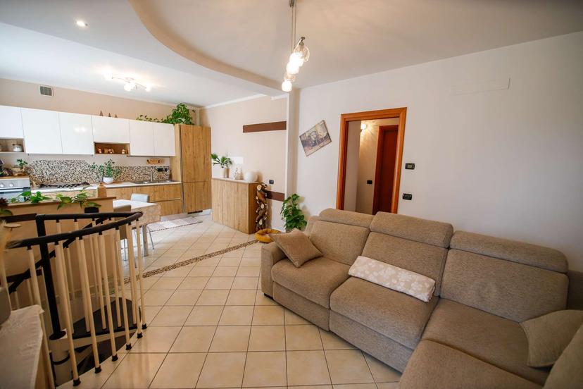 Appartamento in Via a. Visetti 1, Montanaro — foto 4 di 5