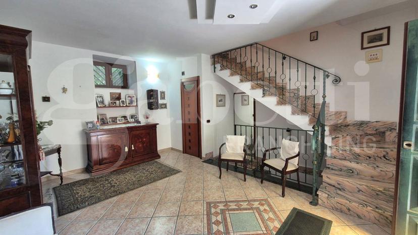Casa indipendente in Corso Umberto I 193, Torre Annunziata