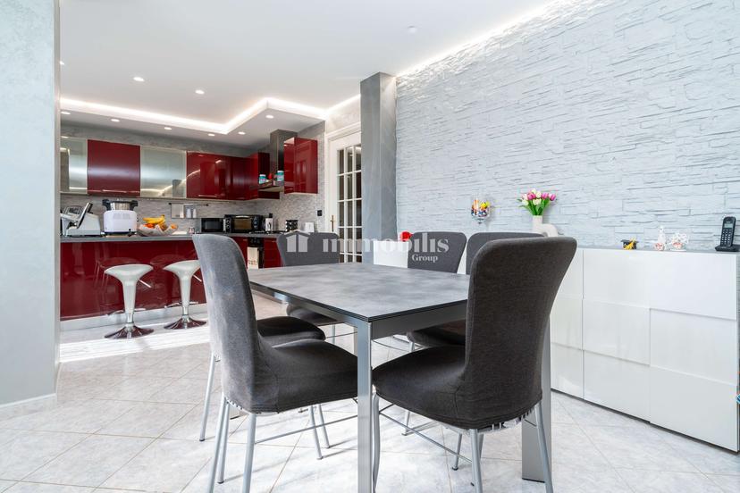 Villa bifamiliare in Via Bruno Buozzi 17, Collegno — foto 3 di 5