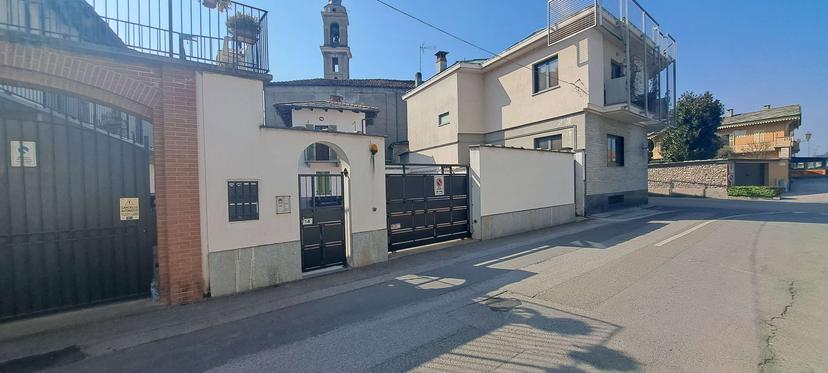 Trilocale in Via Re Umberto 18 , Cavour — foto 2 di 5